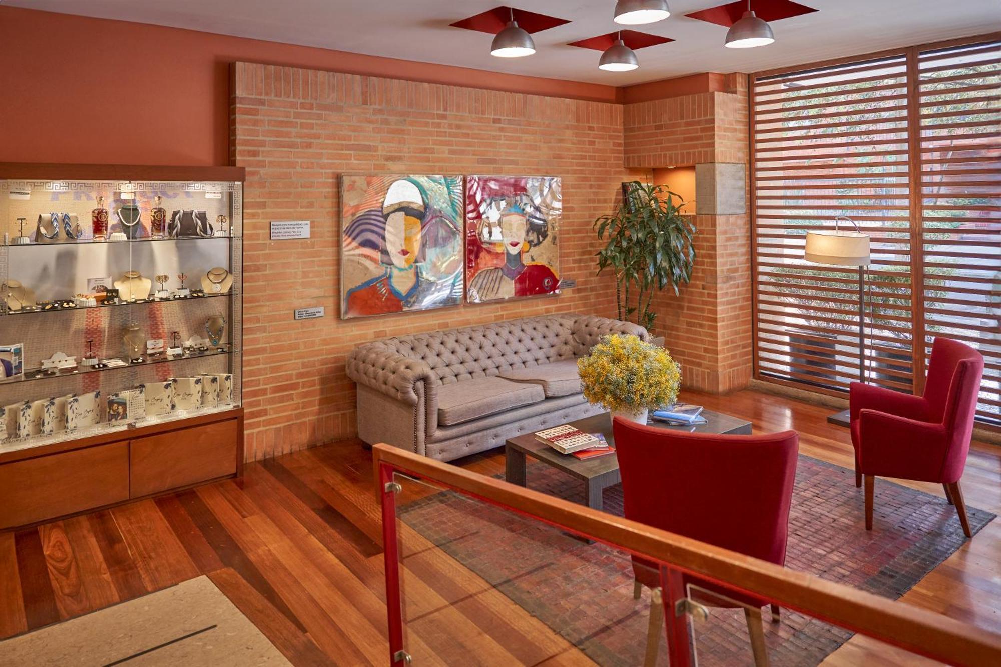 84 Dc Bogota Hotel ภายนอก รูปภาพ