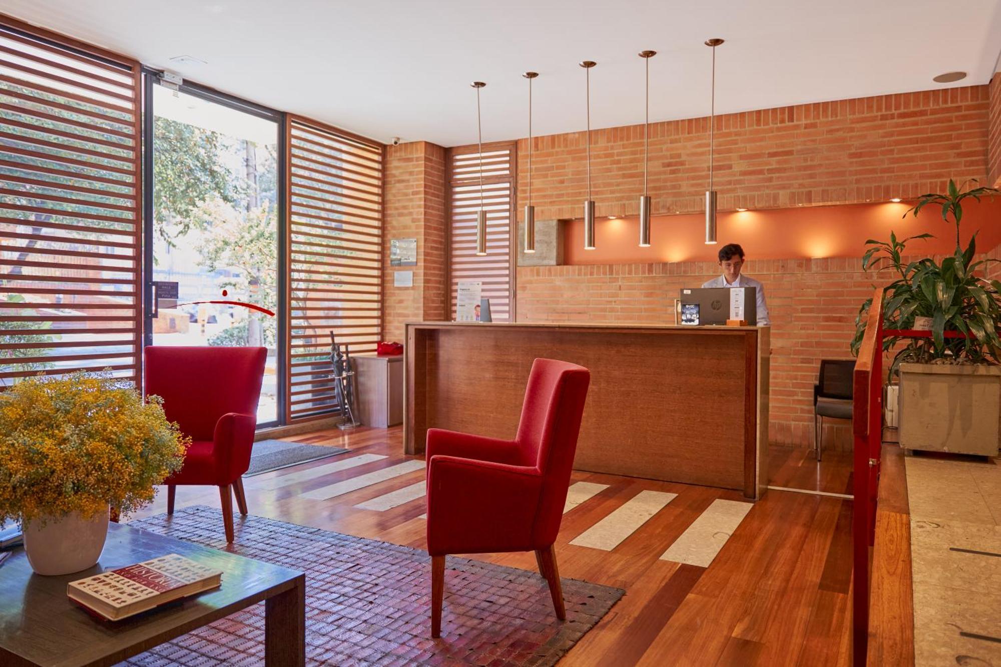 84 Dc Bogota Hotel ภายนอก รูปภาพ