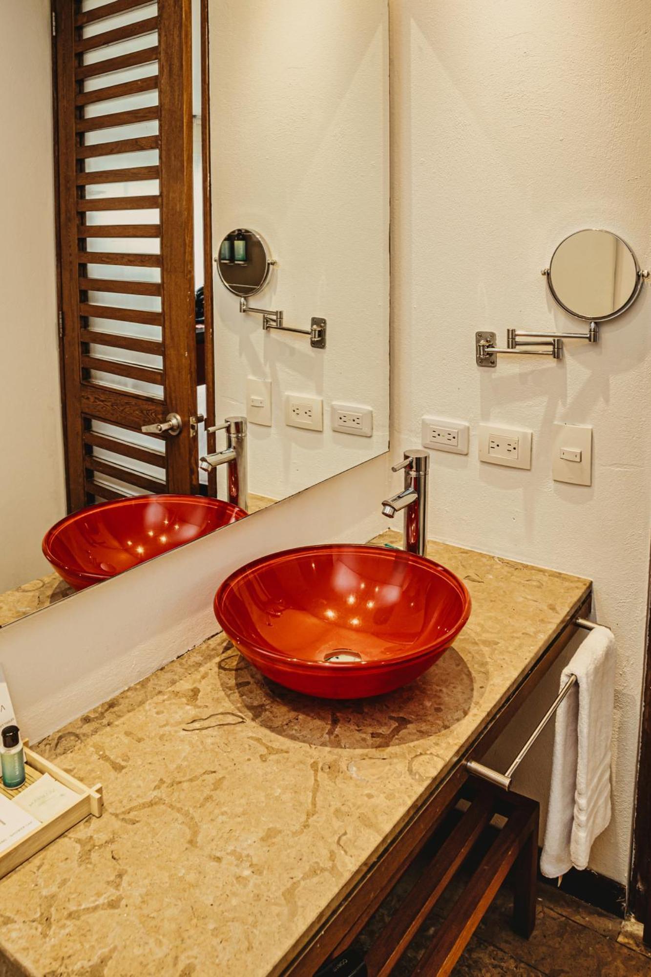 84 Dc Bogota Hotel ภายนอก รูปภาพ
