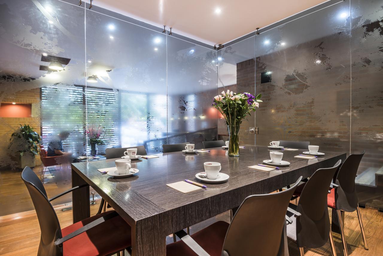 84 Dc Bogota Hotel ภายนอก รูปภาพ